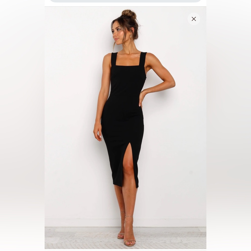 NWT Petal & Pup Black Hyatt Dress